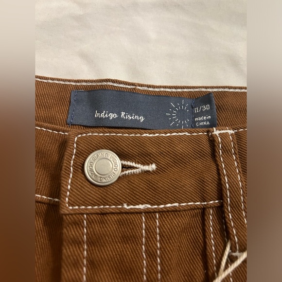 Indigo Rising Shorts - Picture 2 of 3